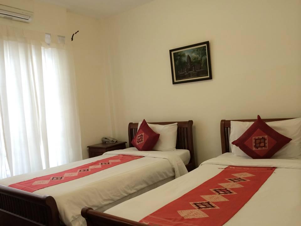 Avilla Phasouk Hotel Vientiane Bagian luar foto